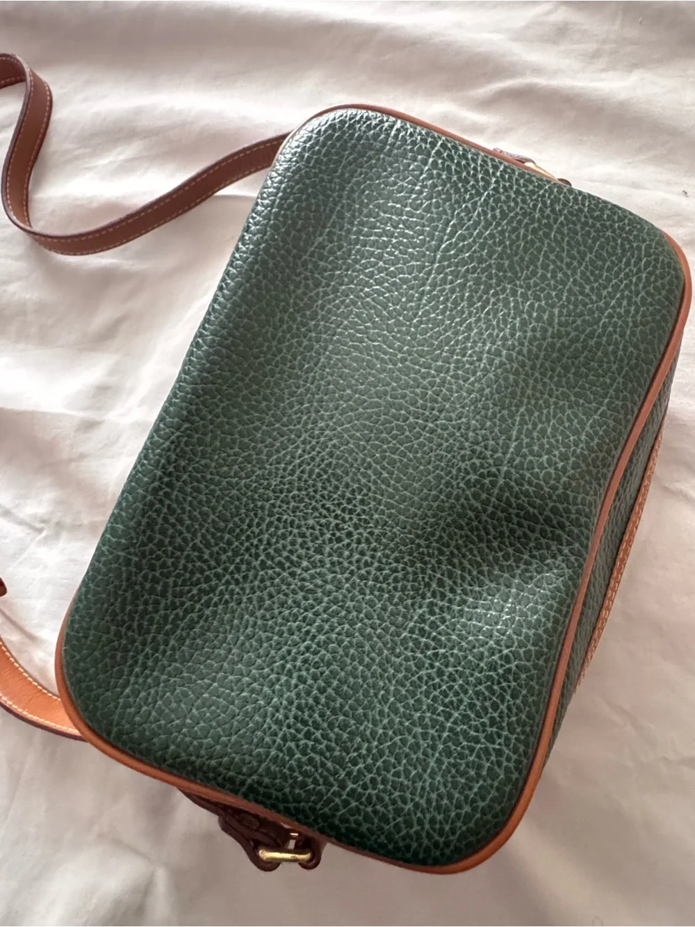 Green Pebbled Leather Crossbody Bag, Tan trim, authentic Braciano Italy classic